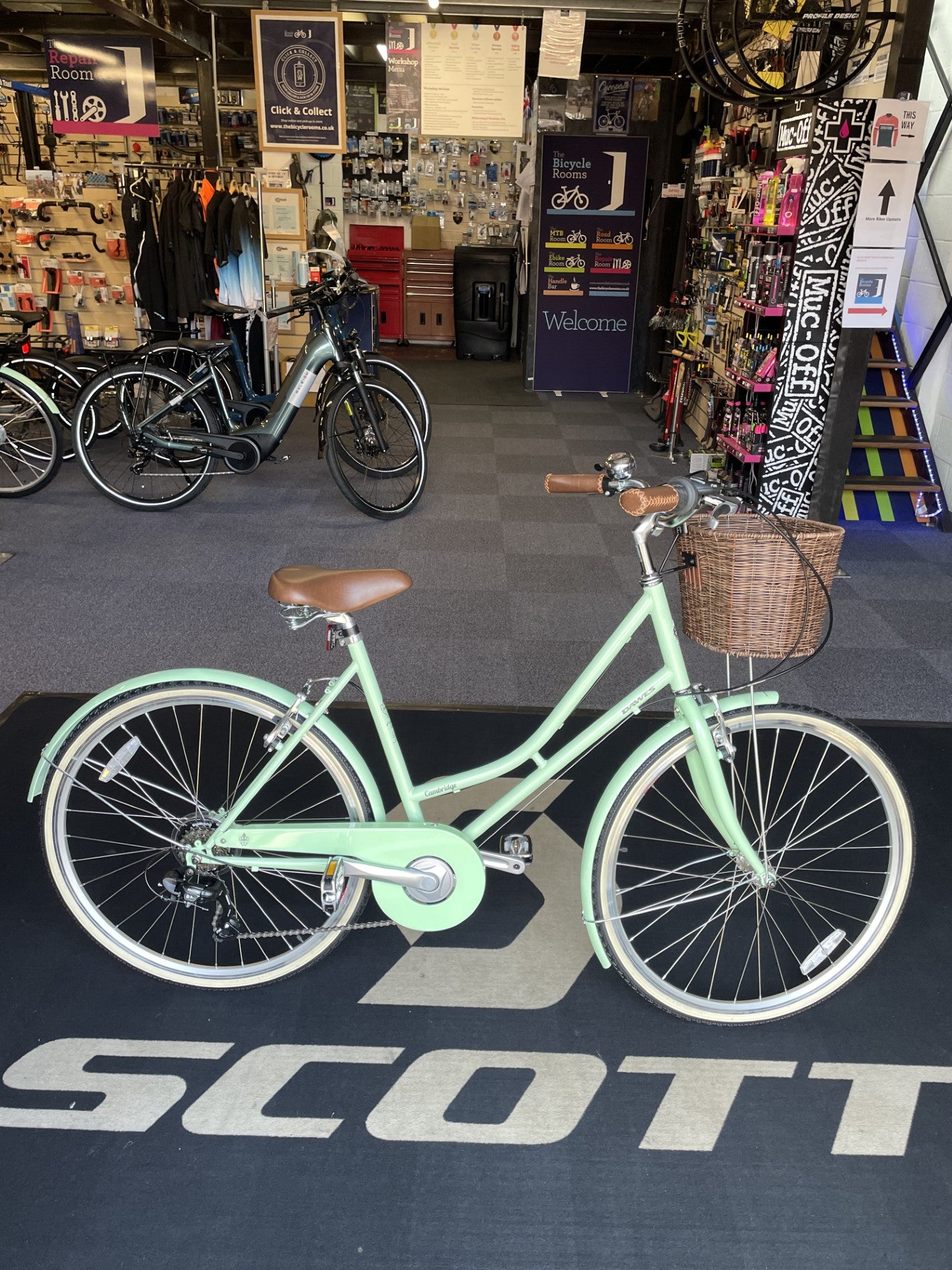 DAWES Cambridge 19" Heritage Step Through Hybrid Bicycle Mint Colour