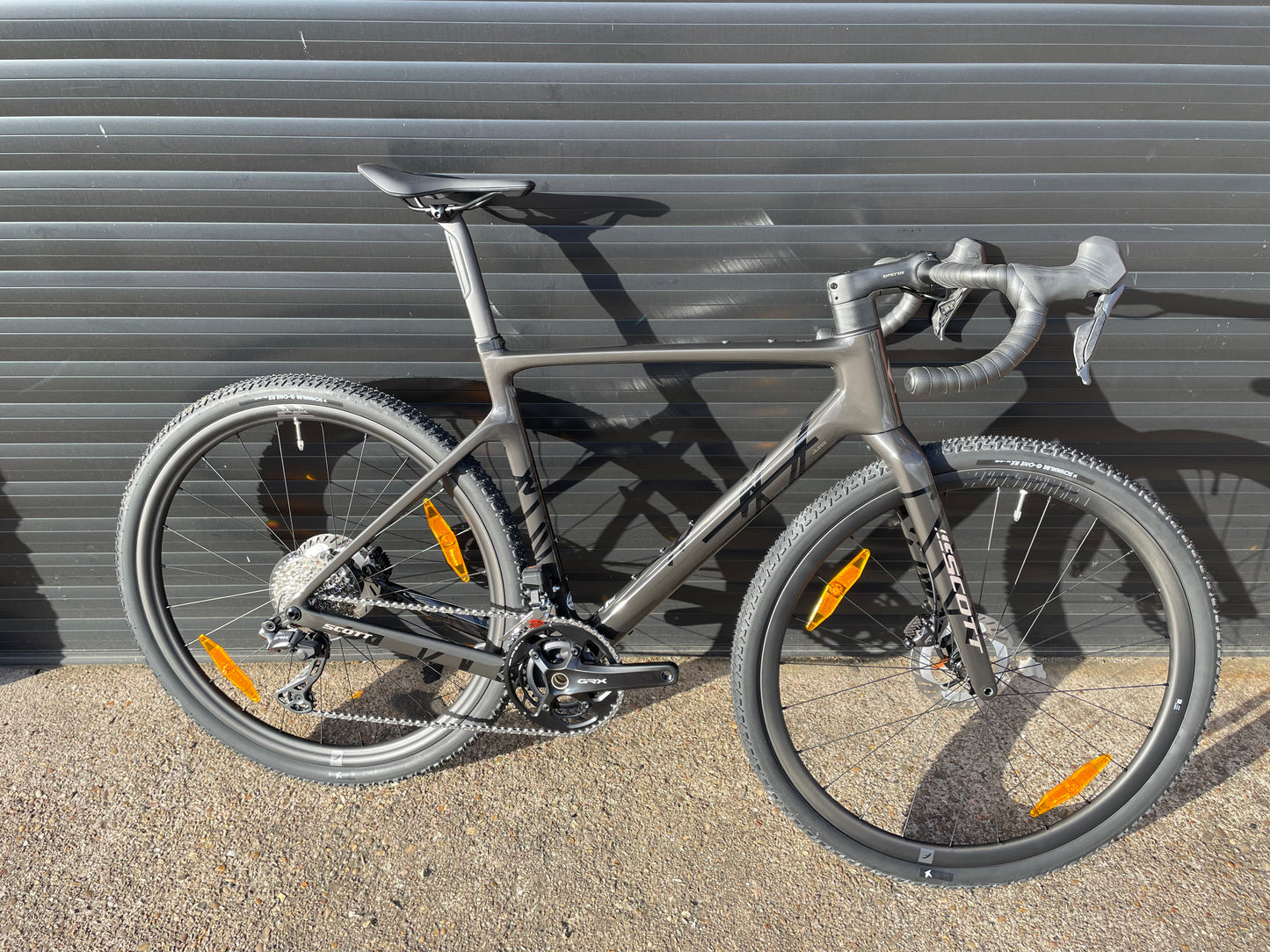 Scott addict gravel 15 (black)