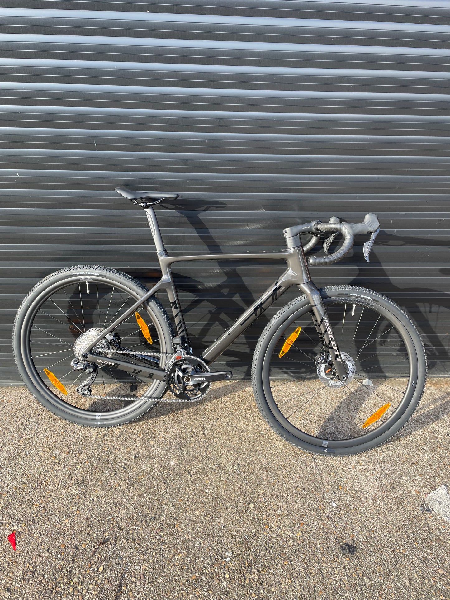 Scott addict gravel 15 (black)