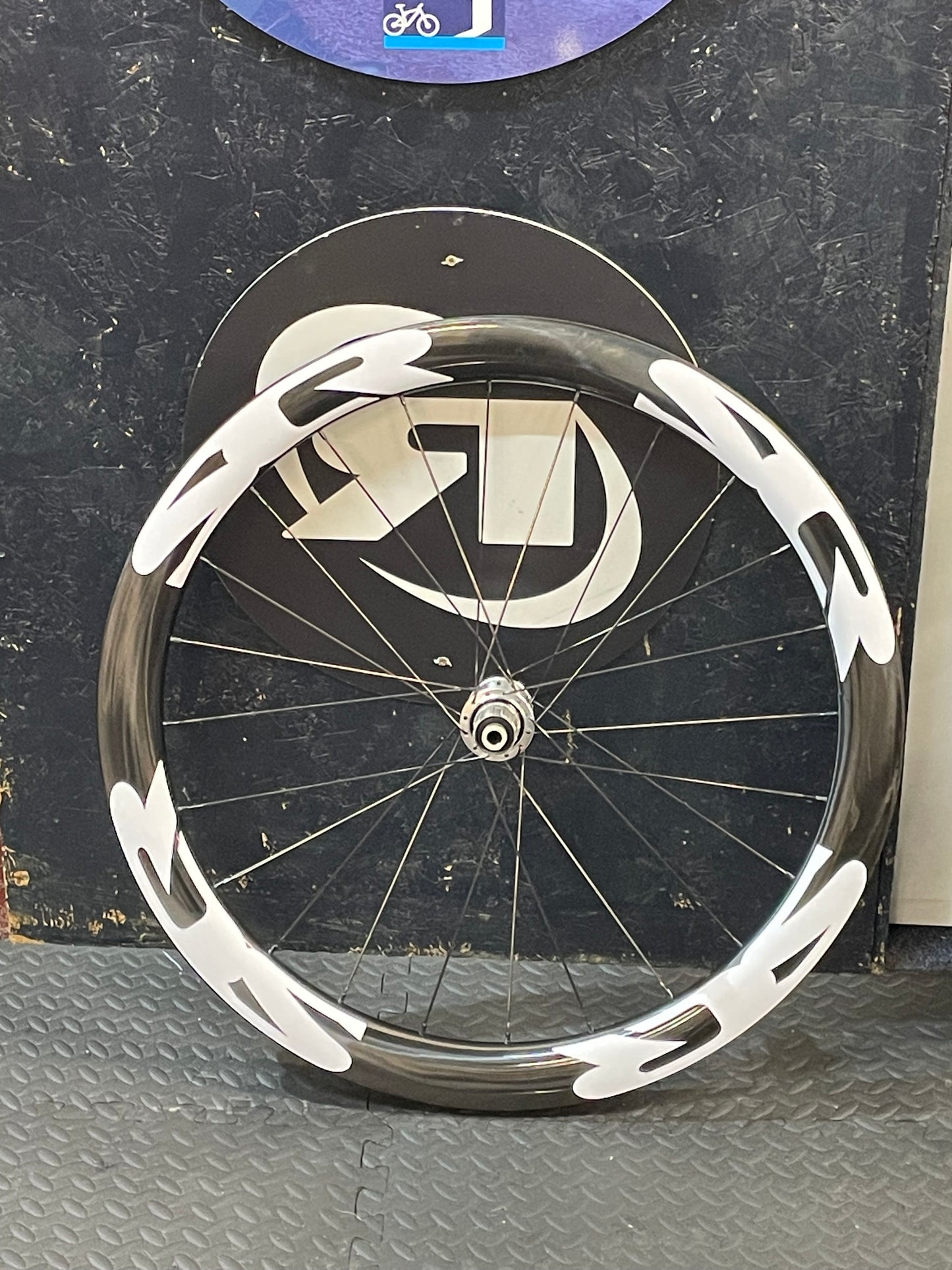 SCR Carbon Handbuilt 50mm road/CX disc brake wheelset
