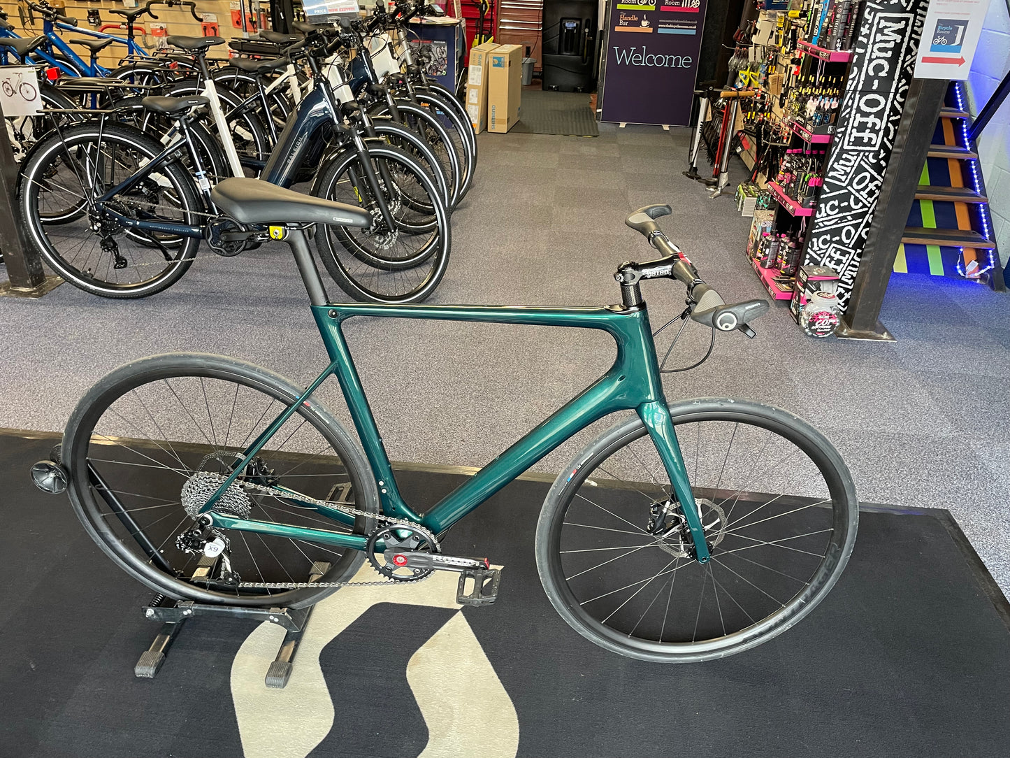 Custom Ridley Noah Carbon Aero Road Bike – Size XL (58cm) (ex demo)