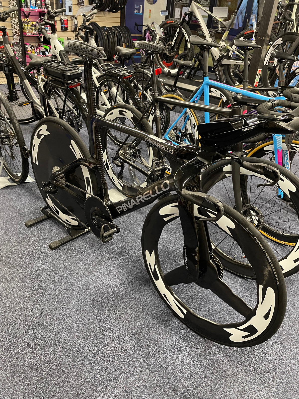 SCR 900g superlight Carbon disc wheel  (road)